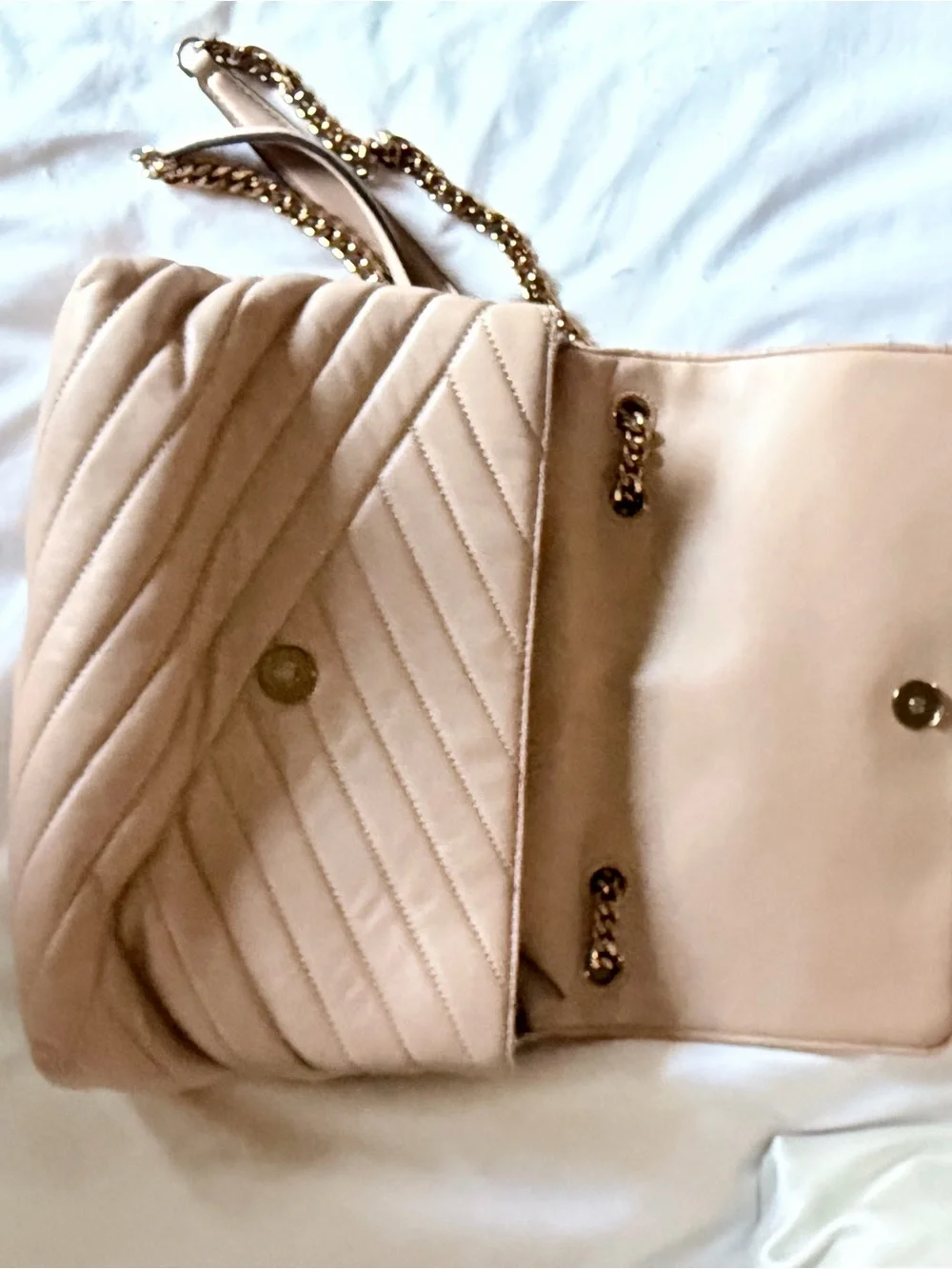 Tory Burch Kira Chevron Convertible Shoulder Bag in Blush Pink with Gold Chain